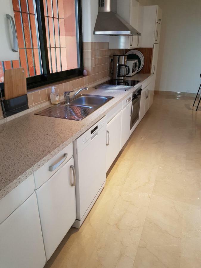 Seaview Apartement Ситио-де-Калаонда Экстерьер фото
